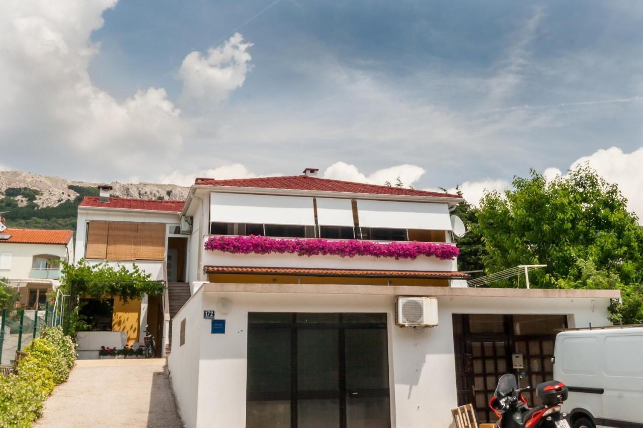 Apartments Surfinia バスカ エクステリア 写真