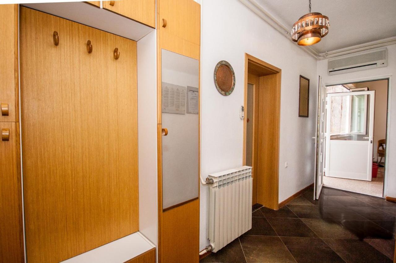 Apartments Surfinia バスカ エクステリア 写真