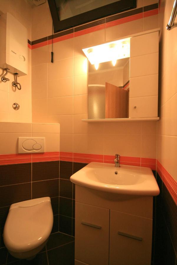Apartments Surfinia バスカ エクステリア 写真